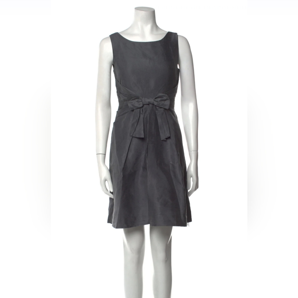 Elegant Gray Sleeveless Dress